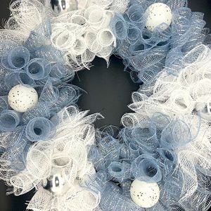 14” Silver & White Wreath with Balls